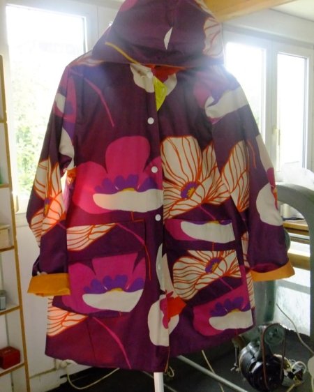 Imperméable réversible pour femme "Pivoine"